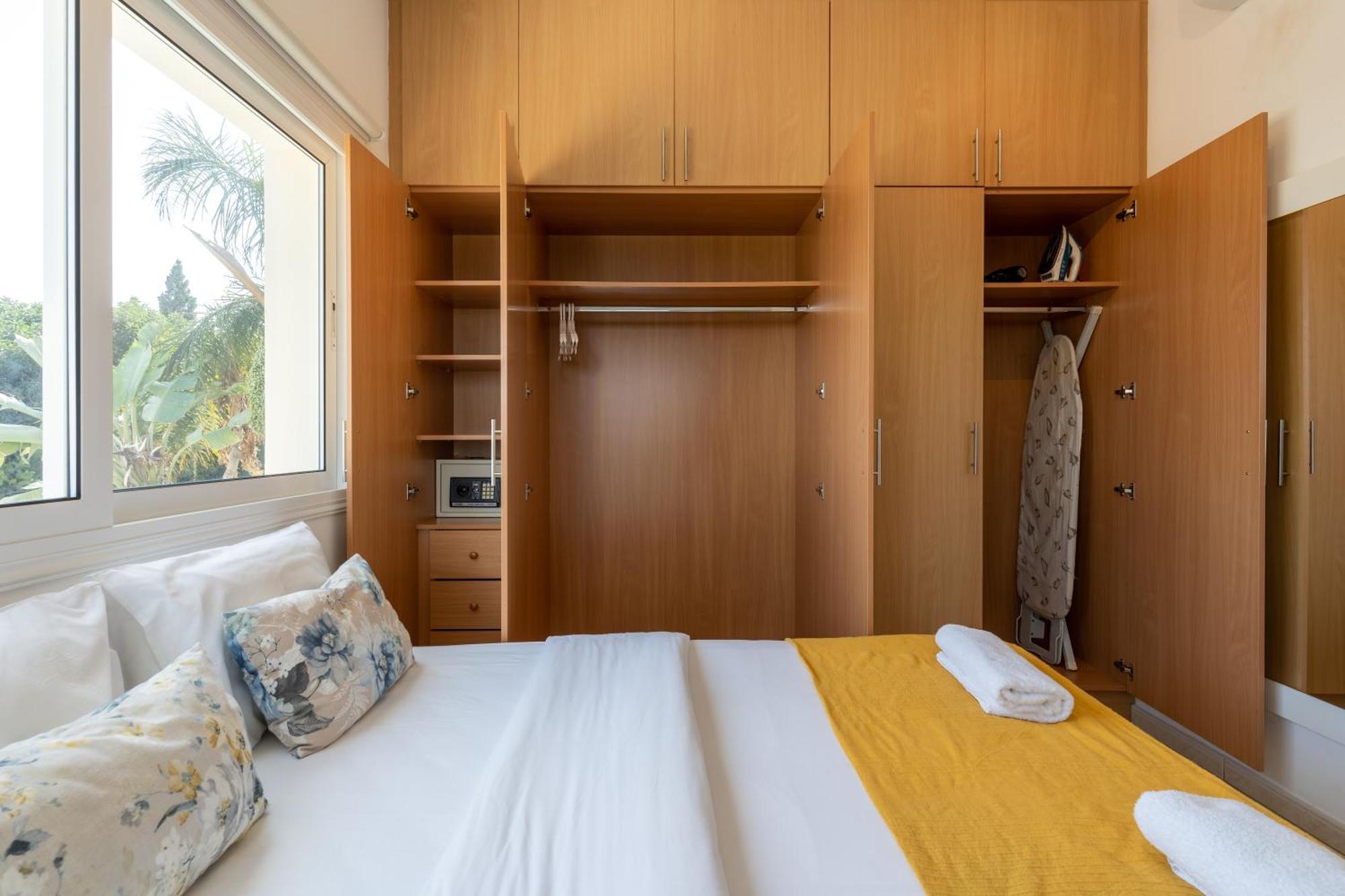 Apartman Casa Yasmina - 3 Bedroom In *